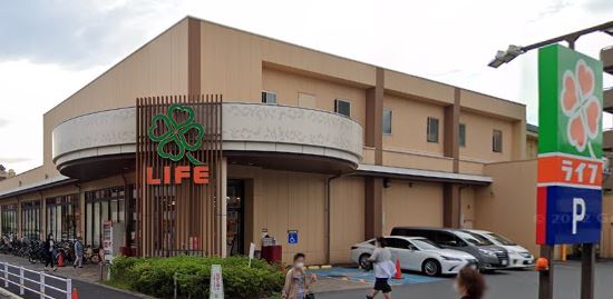 スーパー　ライフ 上池台店（スーパー）まで679m