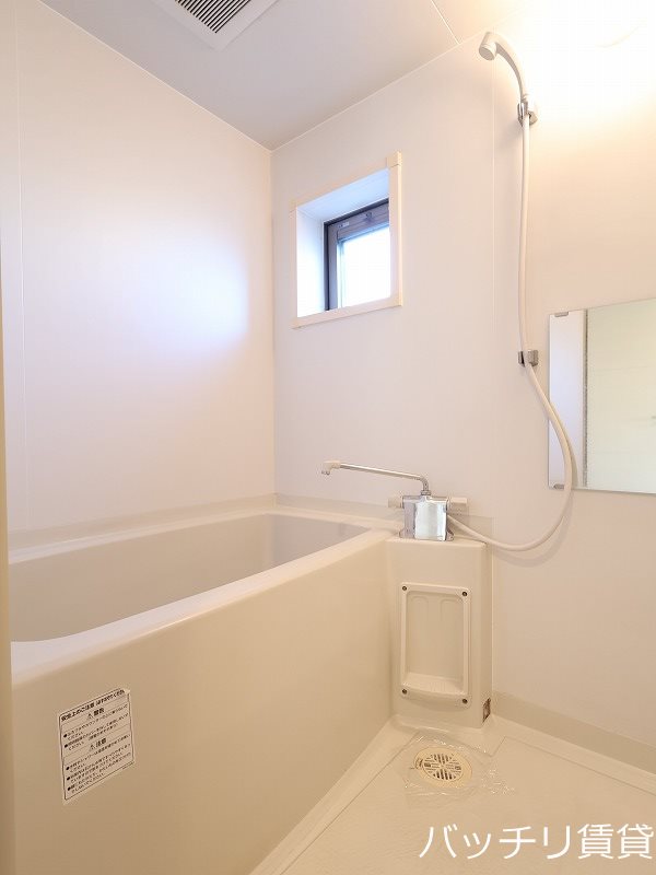 バス・シャワールーム　別室写真の為、現状を優先いたします。