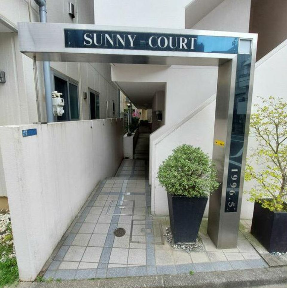 エントランス　エントランス