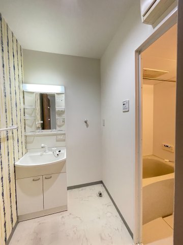 洗面設備　独立洗面台