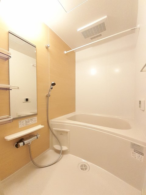 バス・シャワールーム　バス