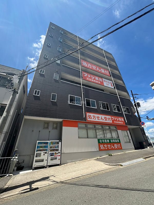 建物外観　外観は落ち着いています