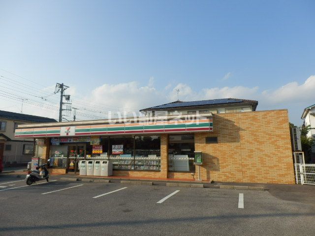 コンビニ　セブンイレブン松戸東部小学校前店（コンビニ）まで326m