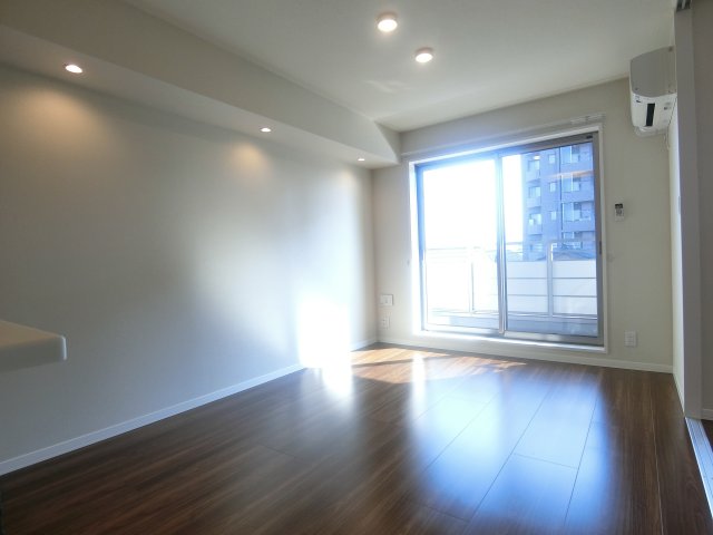 居室・リビング　イメージ306号室の写真