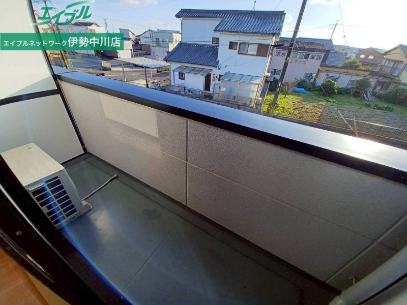 バルコニー　同型参考写真