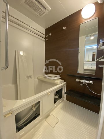 バス・シャワールーム　エステムコート谷町九丁目　浴室