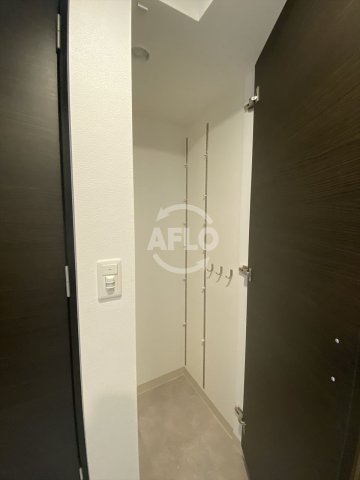 収納　エステムコート谷町九丁目　シューズクローク