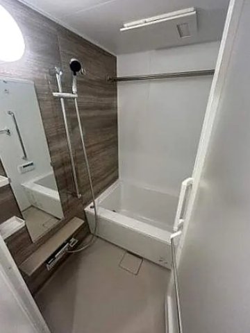 バス・シャワールーム　風呂