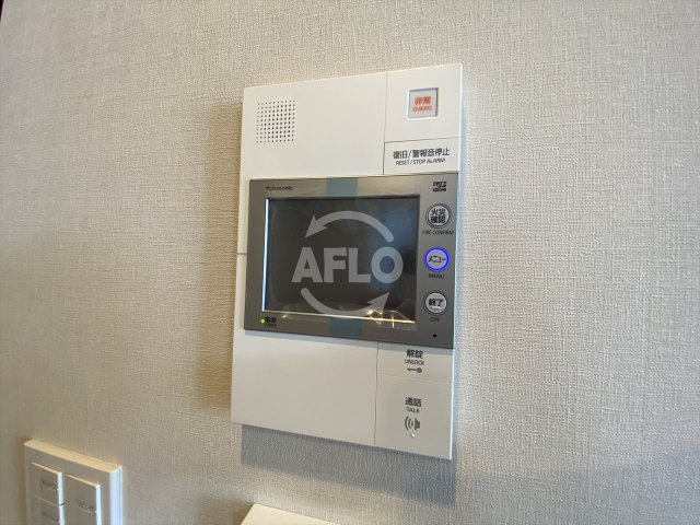 セキュリティ　クレヴィアタワー大阪本町　TVモニター付きインターホン