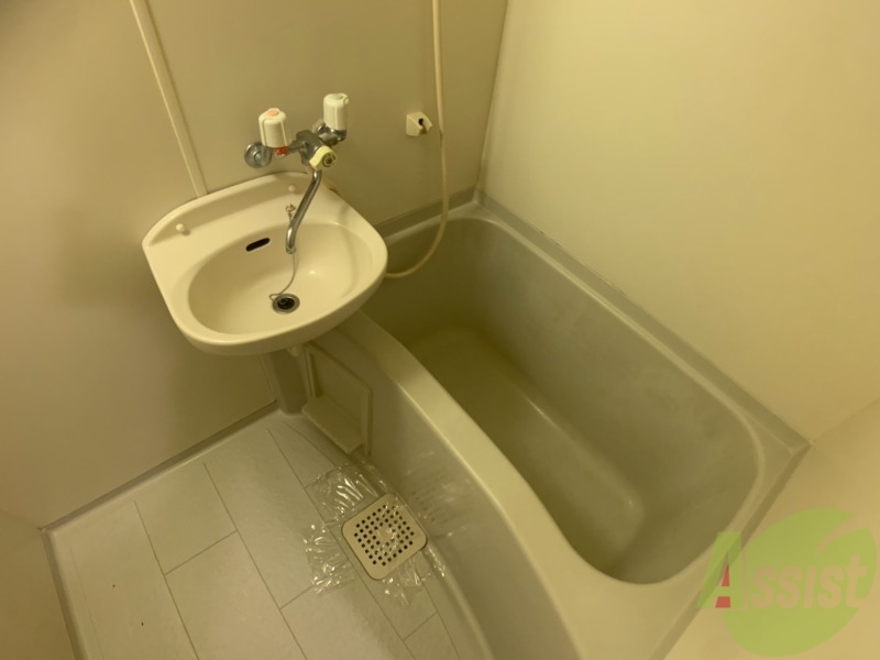 バス・シャワールーム　疲れた日はこちらのお風呂でリラックスしましょう。