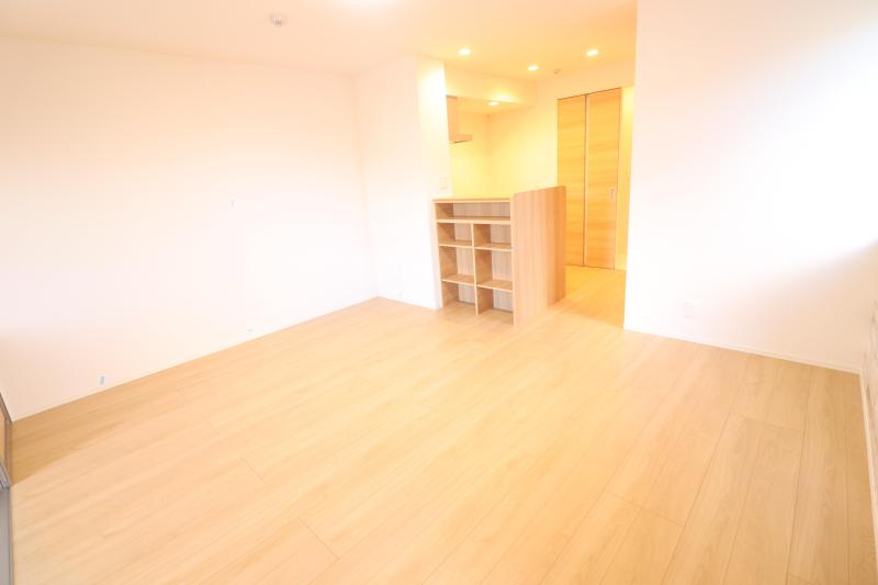 居室・リビング　１　リビング9.1帖