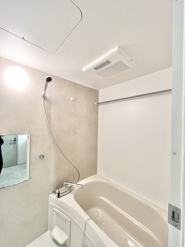 バス・シャワールーム