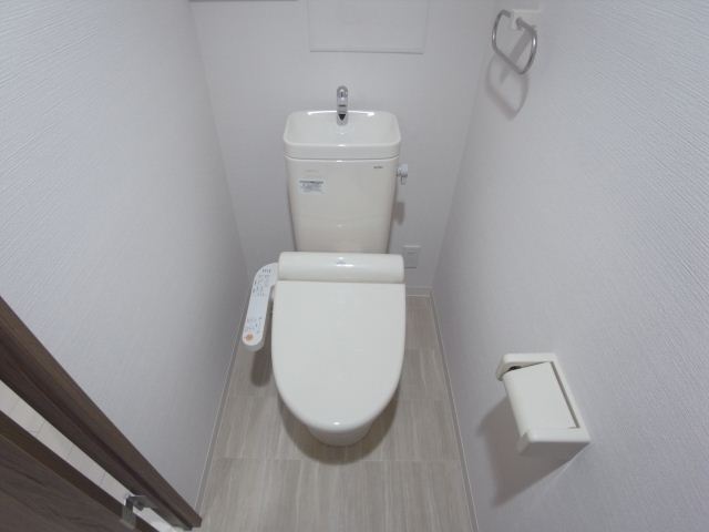 トイレ　ウォシュレット
