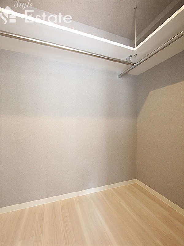 収納　ウォークインクローゼット