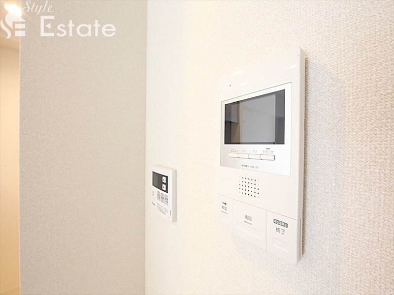 セキュリティ　モニター付きインターホン