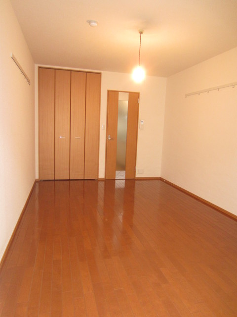 その他部屋・スペース　広々とした洋室