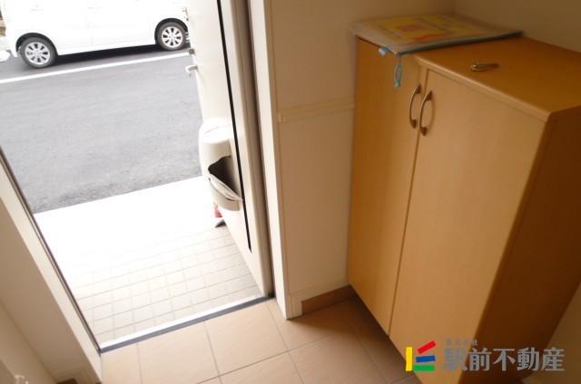 玄関　類似物件