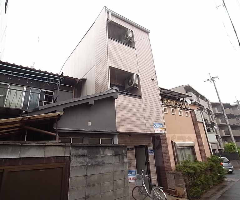 建物外観　お部屋探しはアパマンショップ北大路店で。