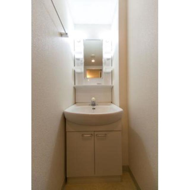 洗面設備　※写真は同タイプ住戸です。