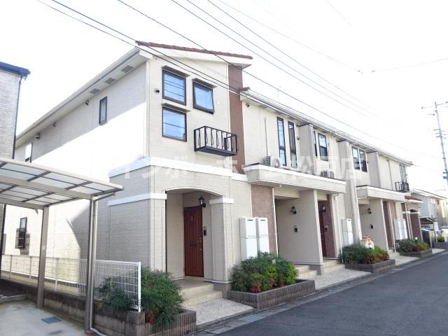 建物外観　外観は落ち着いています