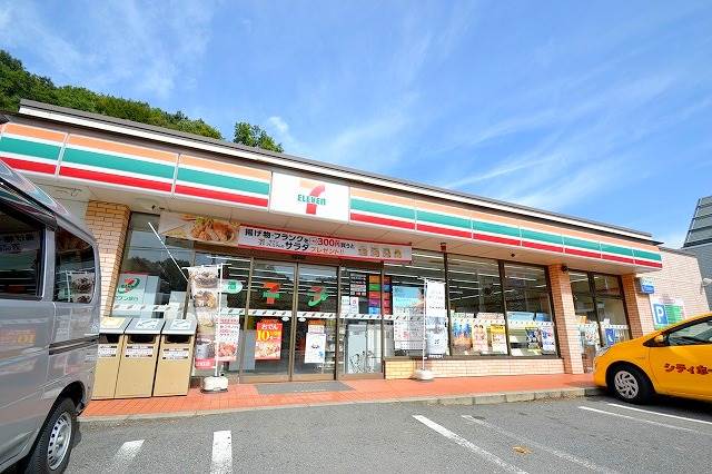 コンビニ　セブンイレブン広島落合5丁目店（コンビニ）まで661m