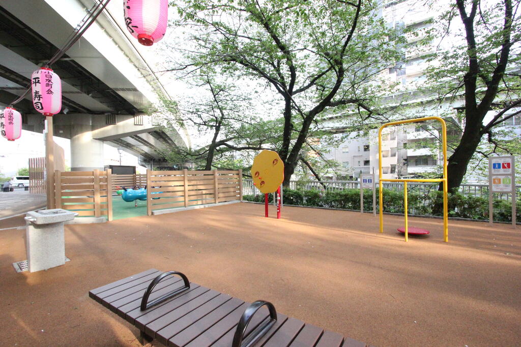 公園　江戸川公園（公園）まで300m