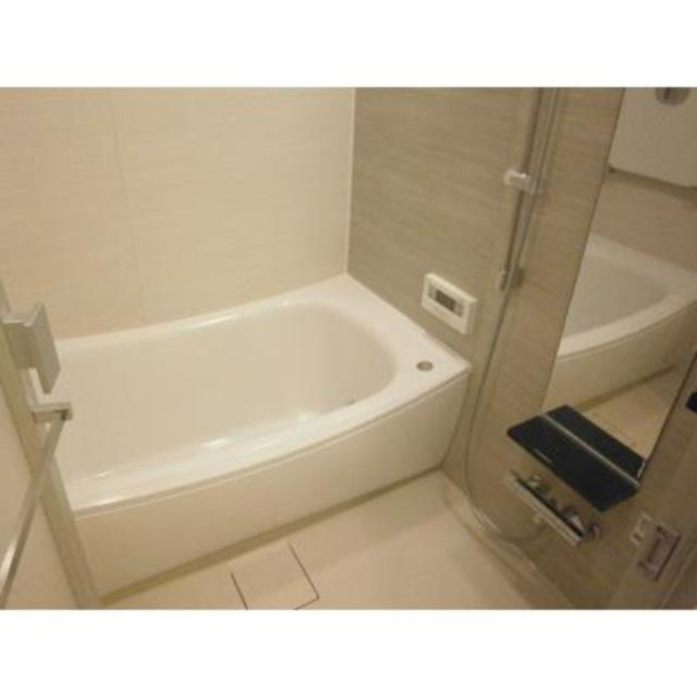 バス・シャワールーム　別部屋参考写真