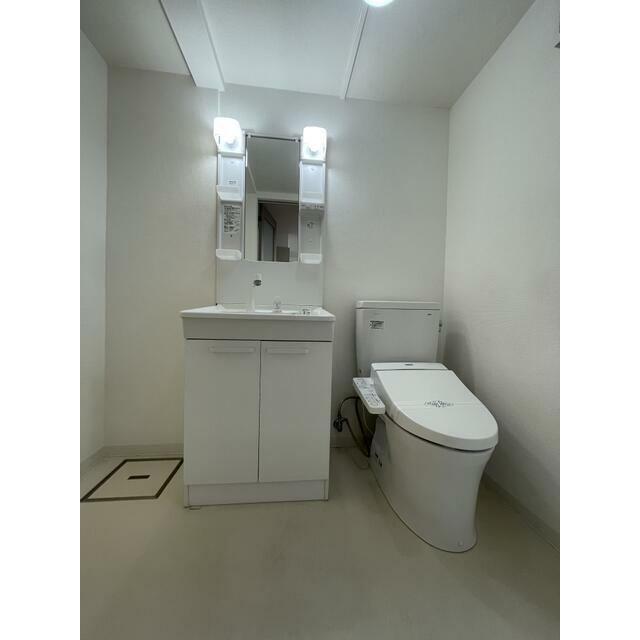 トイレ　ＲＡＤＩＡ　ＫＩＴＡーＳＨＩＮＪＵＫＵ　ラディア北新宿　賃貸