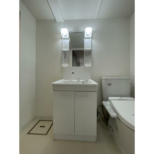 洗面設備　ＲＡＤＩＡ　ＫＩＴＡーＳＨＩＮＪＵＫＵ　ラディア北新宿　賃貸