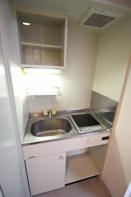 キッチン　システムキッチン