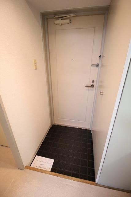 玄関　広々とした玄関です