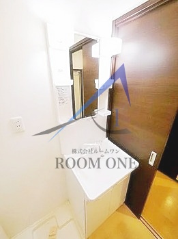 洗面設備　洗面台です。