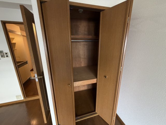 収納　同物件別号室のものです。