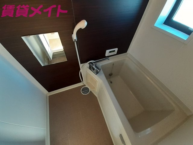 バス・シャワールーム　別部屋画像参考