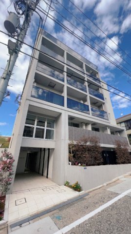 建物外観　南側日当たり良好
