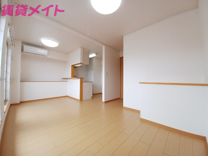 居室・リビング　同型タイプ画像