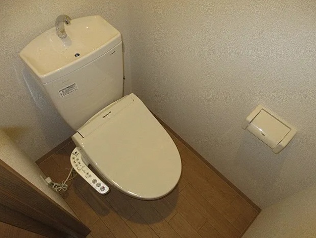 トイレ　※同施工会社のイメージ写真※