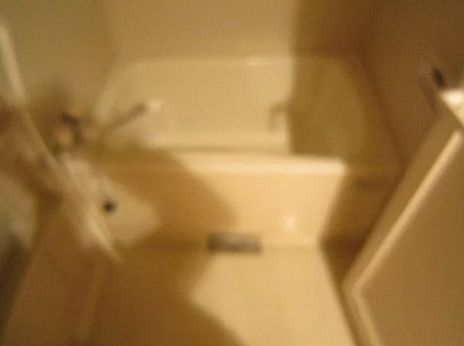 バス・シャワールーム　お風呂です