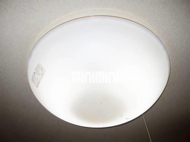 エントランス　照明付き