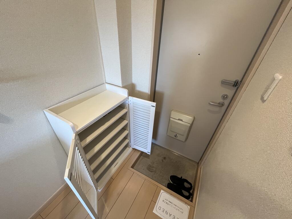 玄関　別部屋参考写真