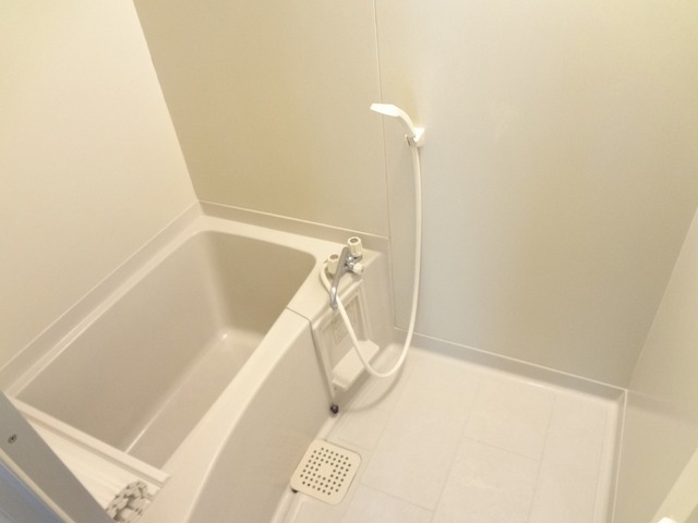 バス・シャワールーム　他の部屋の写真です。