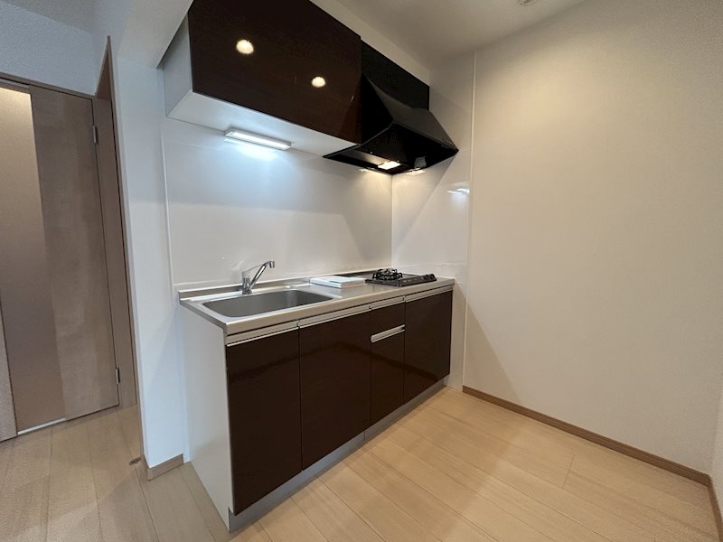 キッチン　※別タイプ部屋参考写真
