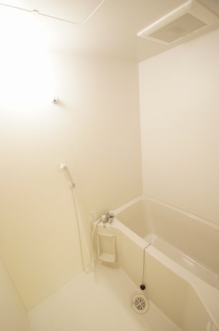 バス・シャワールーム　人気条件の「バス・トイレ別」です。