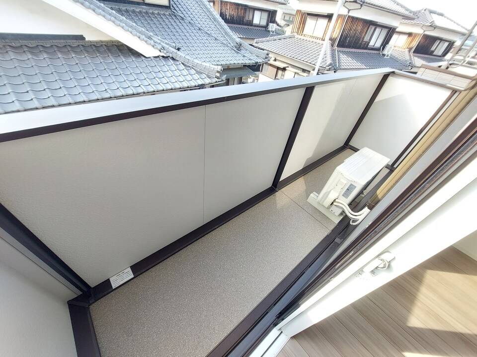 バルコニー　バルコニー