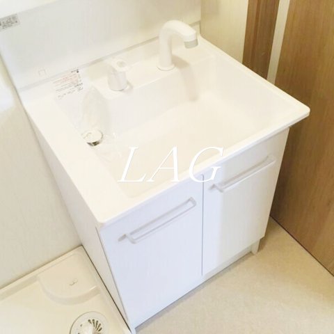 洗面設備　洗面台です。
