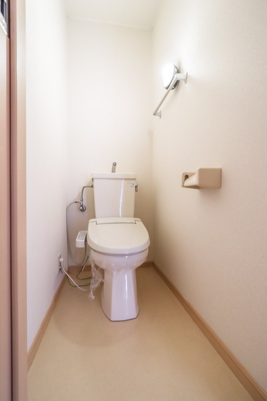 トイレ　図面と現状に相違がある場合には現状を優先