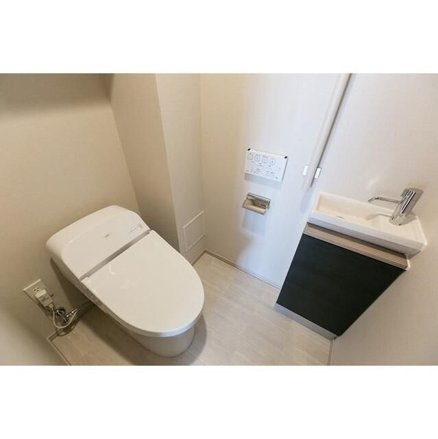トイレ　参考写真