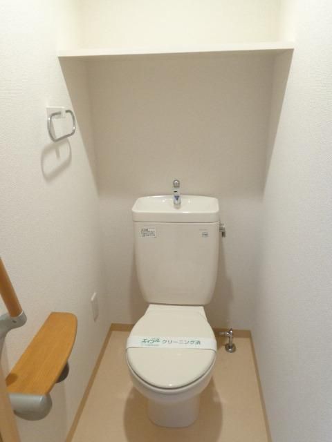 トイレ　バストイレ別