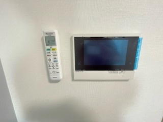 セキュリティ　モニターホンです