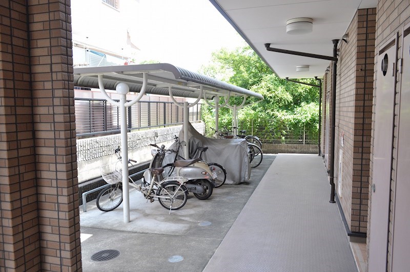 駐車場　駐輪場です